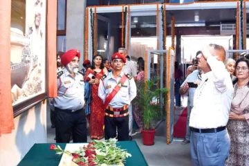 Thapar-Institute-Unveils-Memorial-Sub-Lt-Gur-Iqbal-Singh-Sandhu