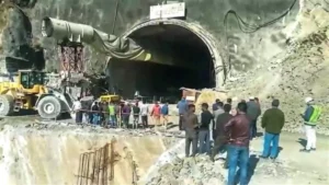 Rescue Operation Underway To Free 40 Trapped Workers In Uttarkashi Tunnel Collapse